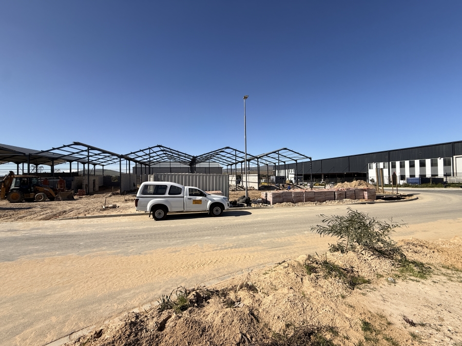 To Let Commercial Property for Rent in Rivergate Western Cape